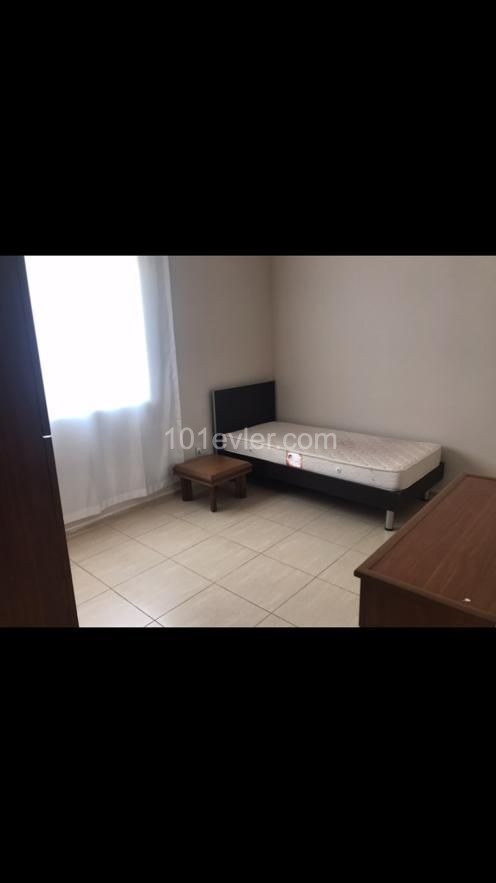 Kaşgar Court Bölgesinde Deniz Manzaralı 3+1 Satılık Daire