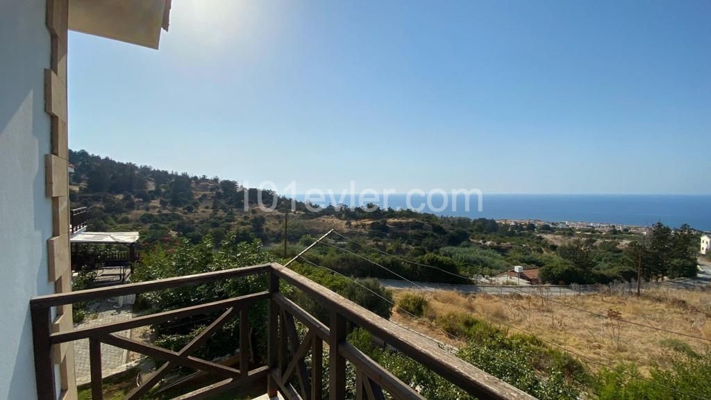 VILLA FOR SALE WITH A WONDERFUL VIEW 1000 METERS FROM ESENTEPE BEACH ** 