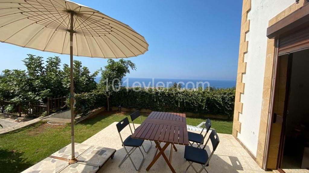 VILLA FOR SALE WITH A WONDERFUL VIEW 1000 METERS FROM ESENTEPE BEACH ** 