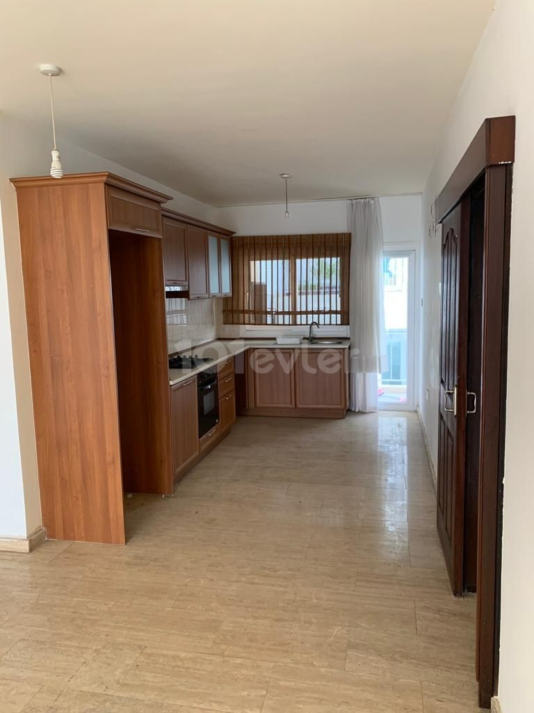 FLAT FOR SALE NEAR KYRENIA BARBAROS MARKET ** 