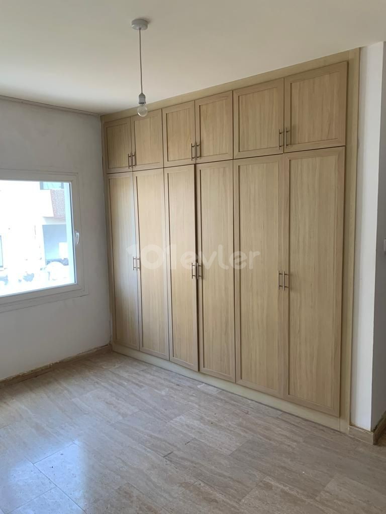 FLAT FOR SALE NEAR KYRENIA BARBAROS MARKET ** 