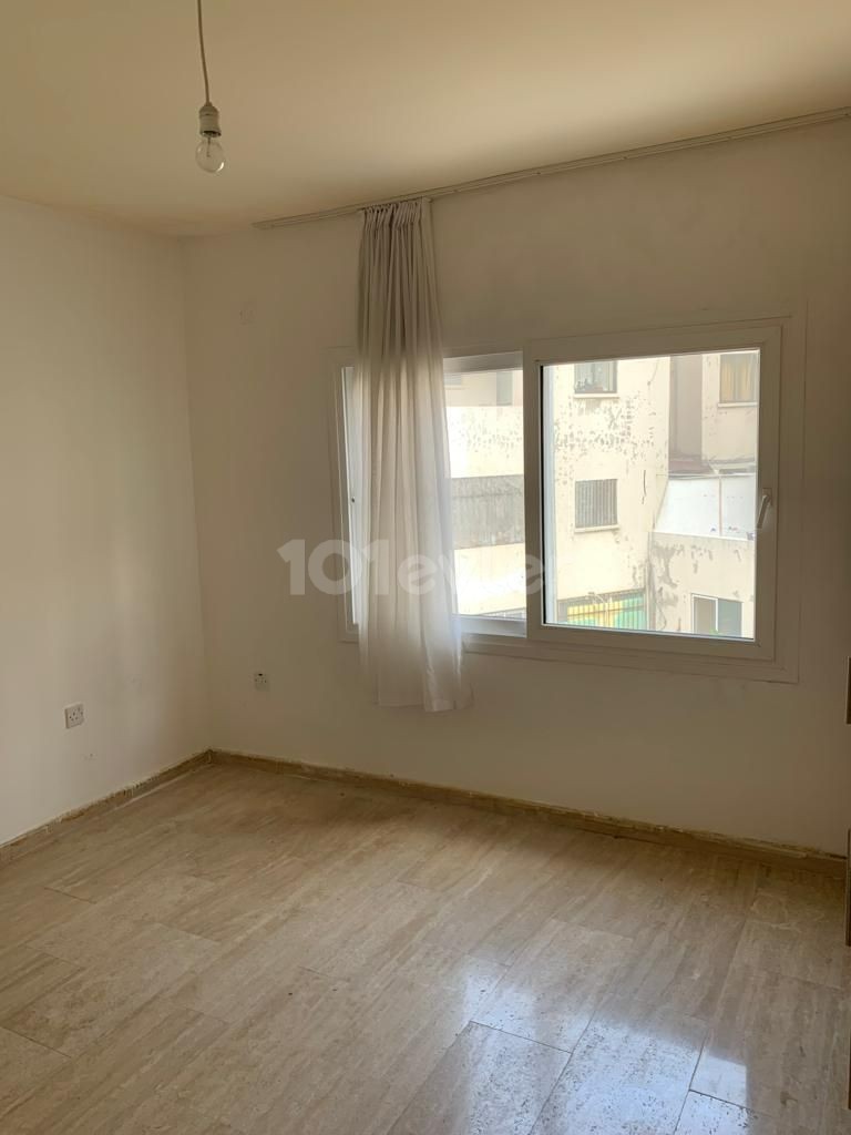 FLAT FOR SALE NEAR KYRENIA BARBAROS MARKET ** 