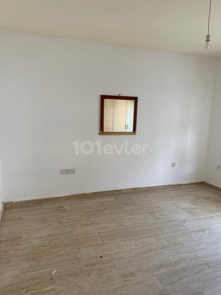 FLAT FOR SALE NEAR KYRENIA BARBAROS MARKET ** 