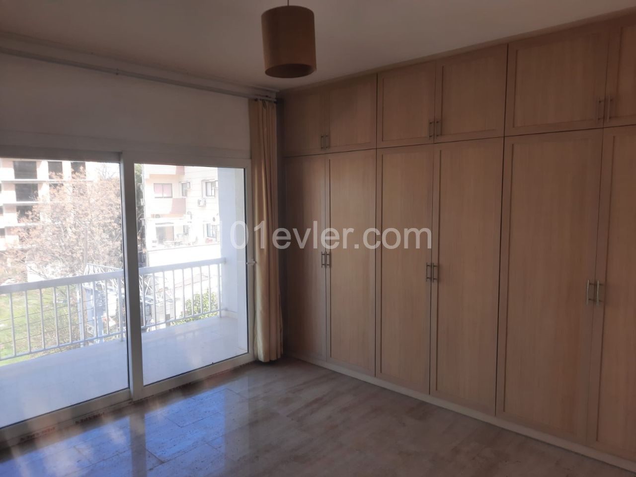 GİRNE BARBAROS MARKETİN ÜST TARAFINDA SATILIK PENTHOUSE