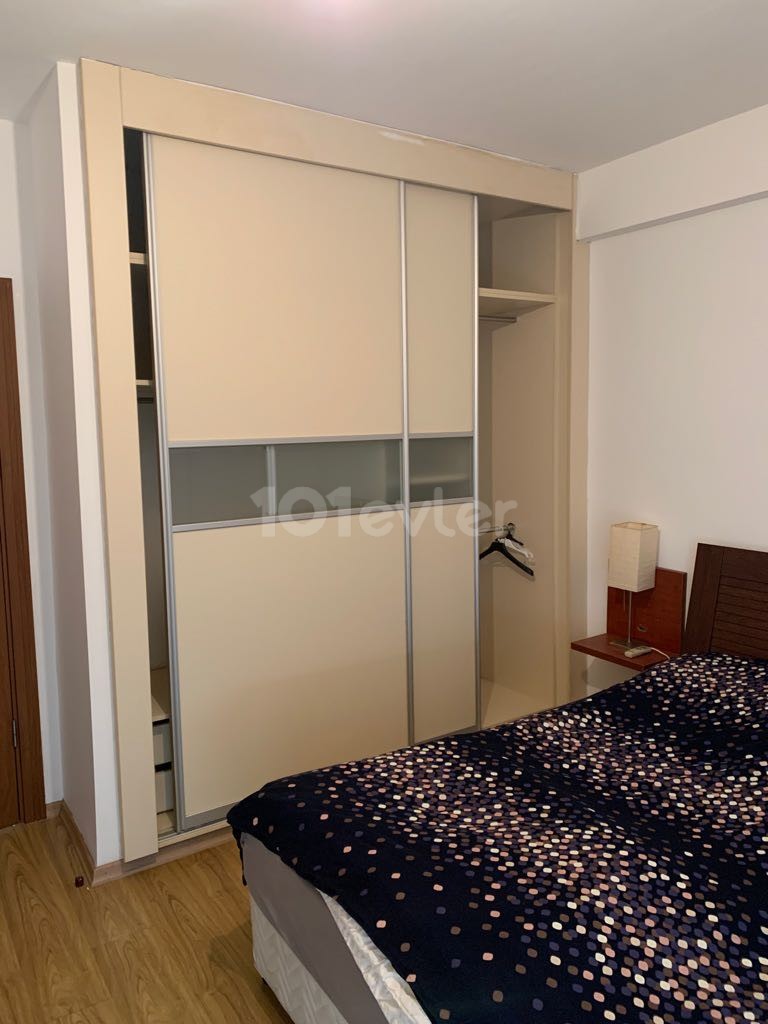 GİRNE MERKEZDE 1+1 ORTAK HAVUZLU SATILIK DAİRE 