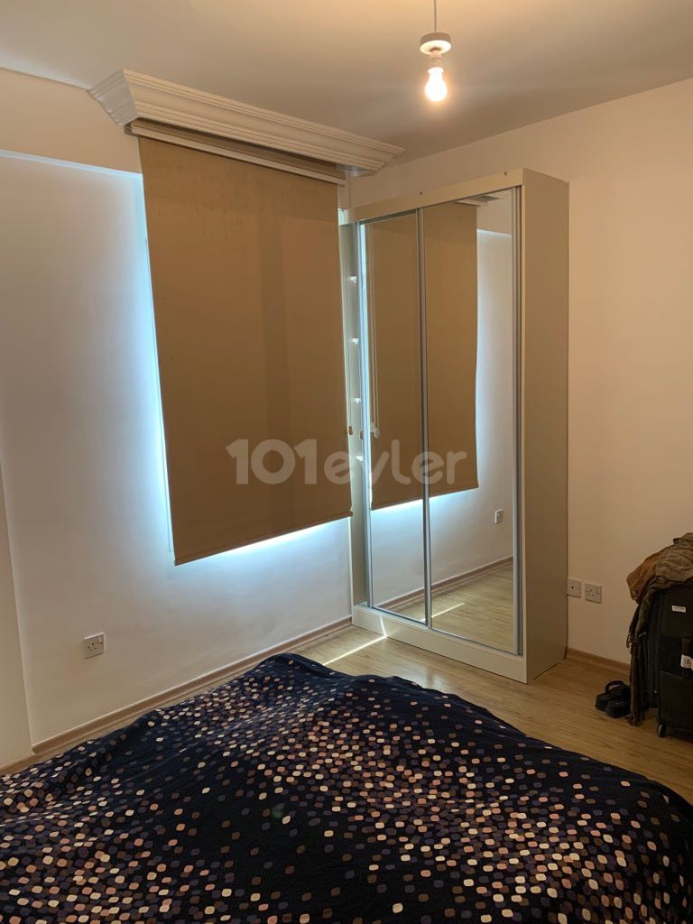 GİRNE MERKEZDE 1+1 ORTAK HAVUZLU SATILIK DAİRE 