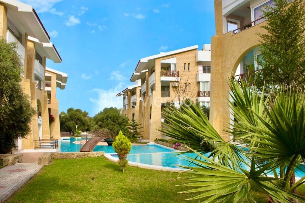 1+1 APARTMENT WITH COMMON POOL FOR SALE IN KYRENIA CENTER ** 