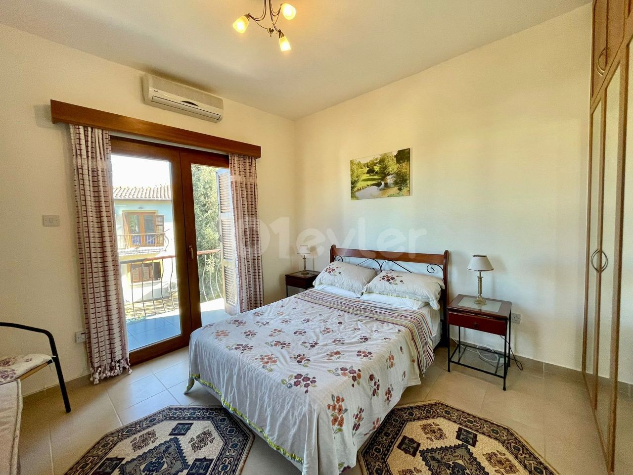 VILLA ZUM VERKAUF HINTER KYRENIA ALTINKAYA HOTEL ** 