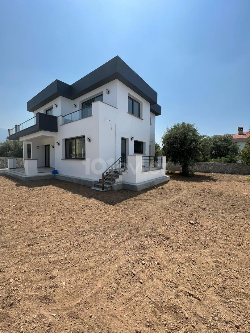 VILLA FOR SALE IN THE BACK OF ÇATALKÖY SHAH MARKET ** 