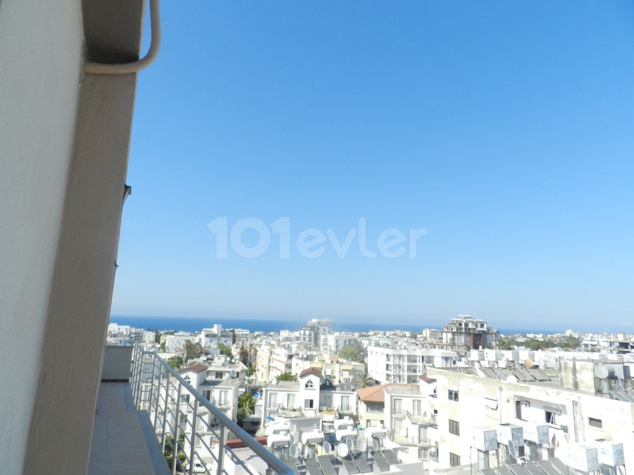 Girne Merkez'de 2+1 Satılık Penthouse