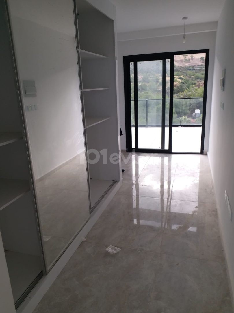 GİRNE SOSYAL KONUTLAR BÖLGESİ SATILIK 2+1 PENTHOUSE