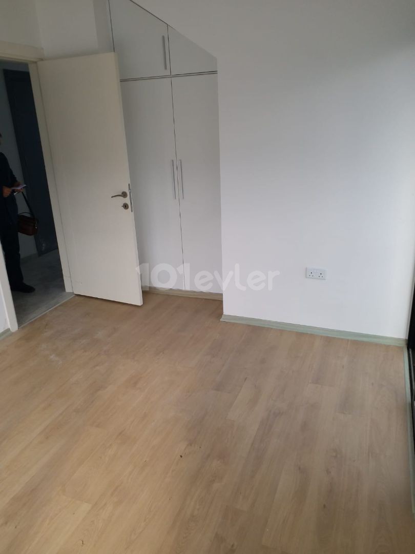 GİRNE SOSYAL KONUTLAR BÖLGESİ SATILIK 2+1 PENTHOUSE