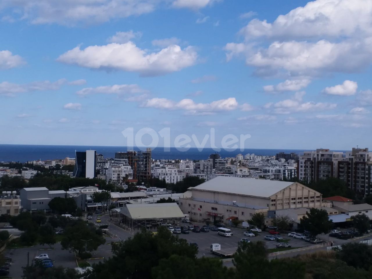 3+1 PENTHOUSE ZUM VERKAUF IN KYRENIA SOZIALWOHNUNGEN ** 