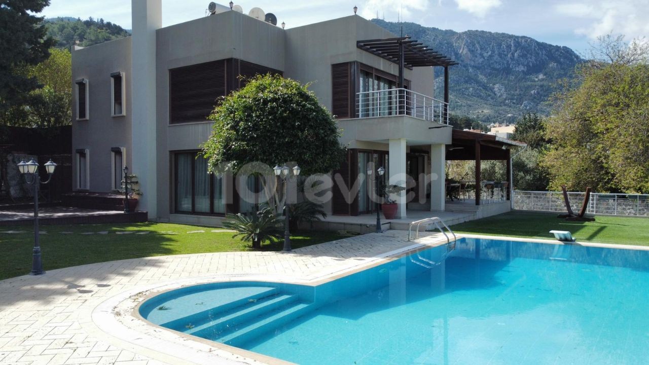 4+1 LUXURY VILLA FOR SALE IN LAPTA! ** 