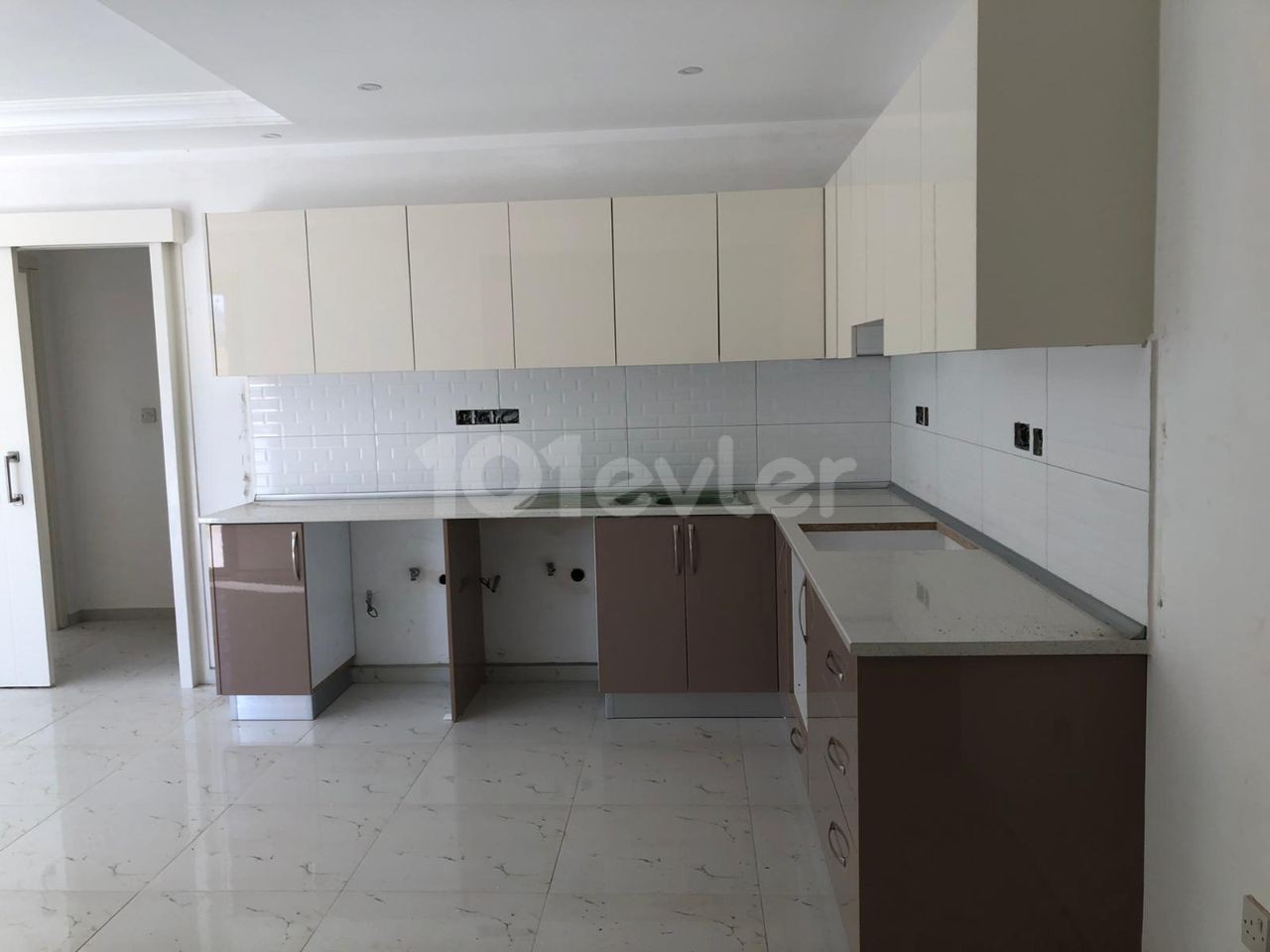 ALSANCAK KÖYİÇİ SATILIK 2+1 DAİRE