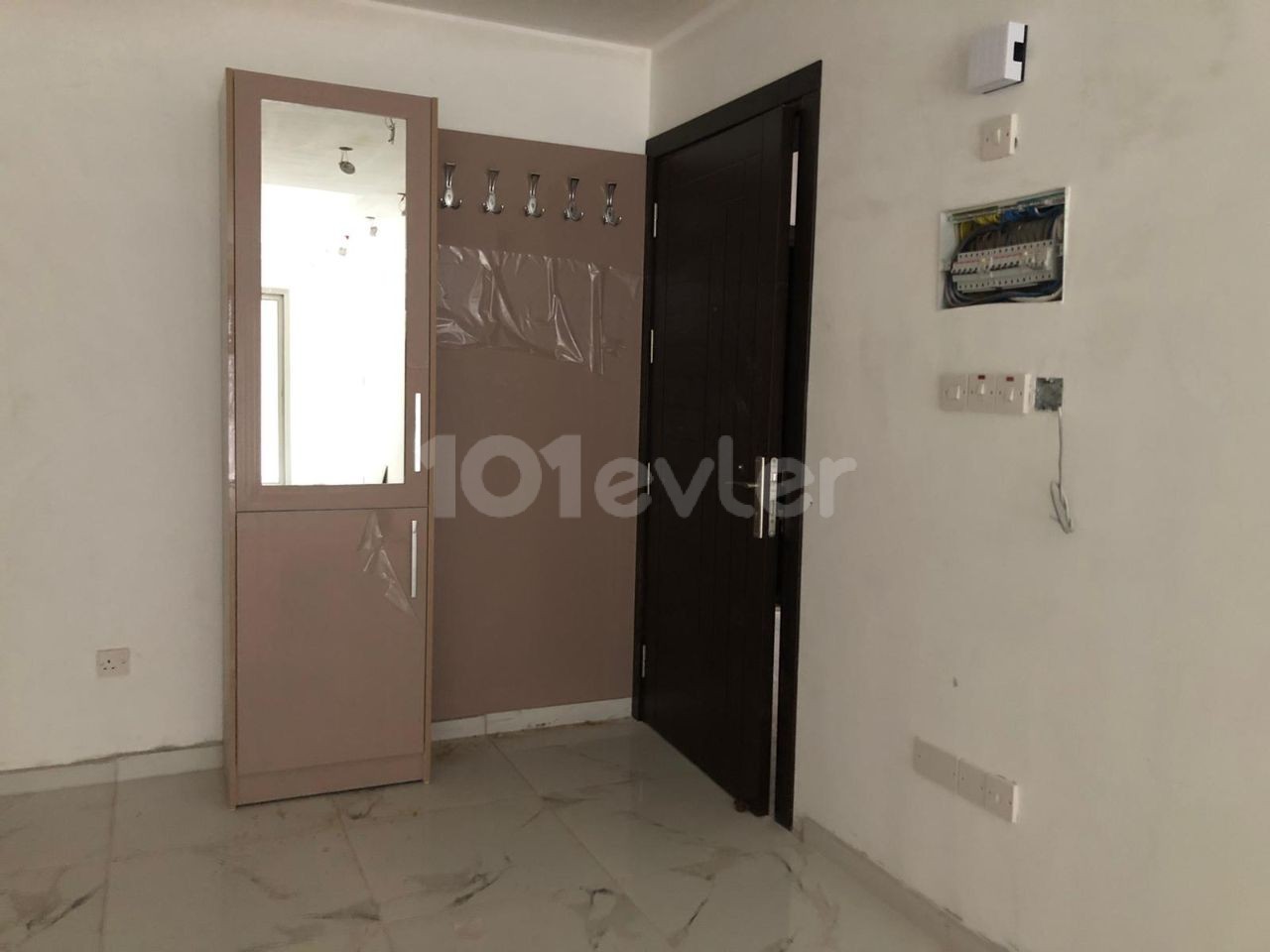 ALSANCAK KÖYİÇİ SATILIK 2+1 DAİRE