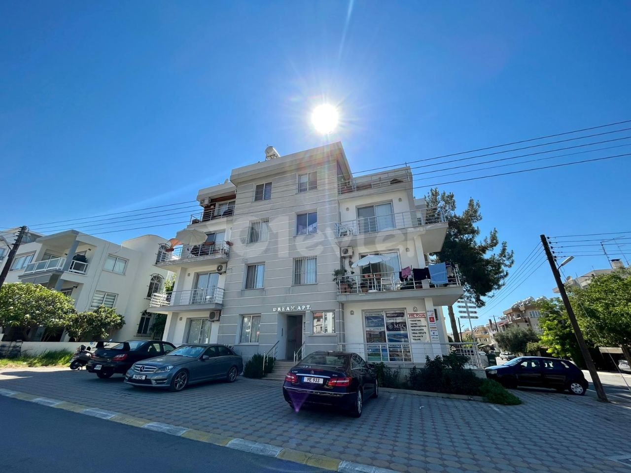 3+1 PENTHOUSE FOR SALE WITH FURNITURE IN THE CENTER OF KYRENIA ** 