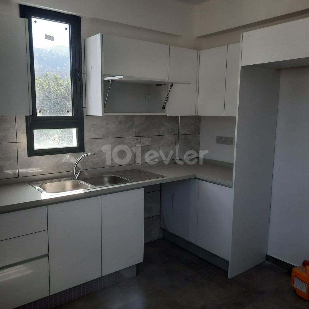 KYRENIA ALSANCAK 2 + 1 VILLA ** 