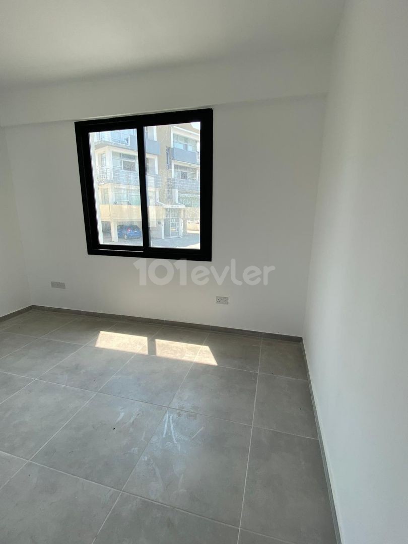 GİRNE MERKEZ'DE SATILIK 2+1 PENTHOUSE