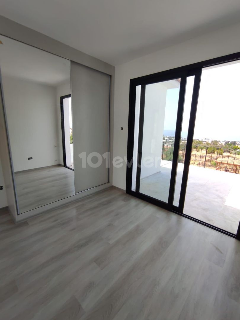 Luxus 4 + 1 Triplex Villa mit Panoramablick auf die Berge und das Meer mit privatem Pool in chatalköy ** 