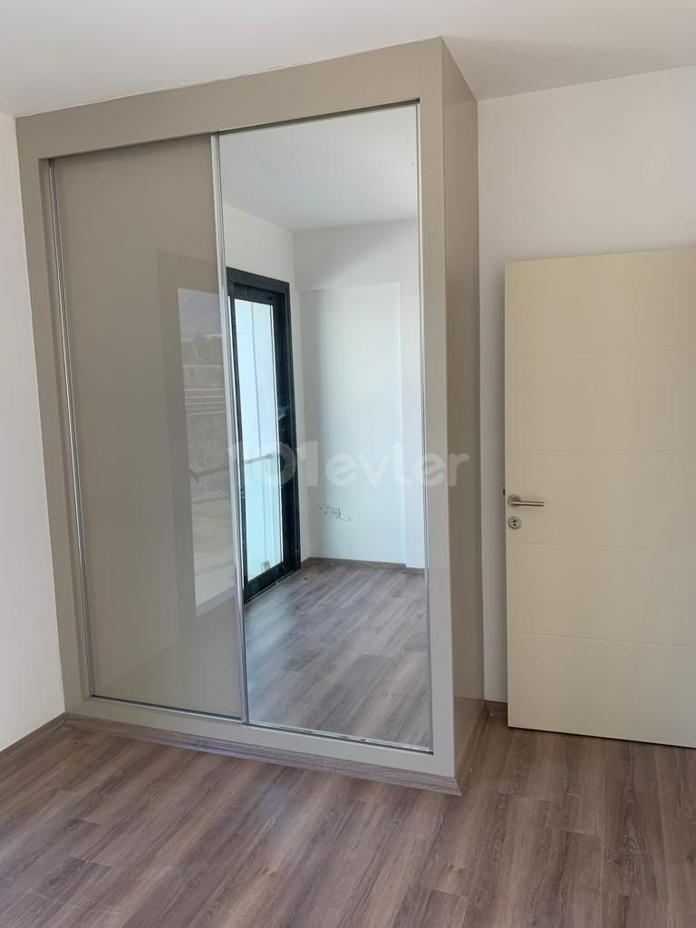 DENİZE YÜRÜME MESAFESİNDE SATILIK 3+1 DAİRE