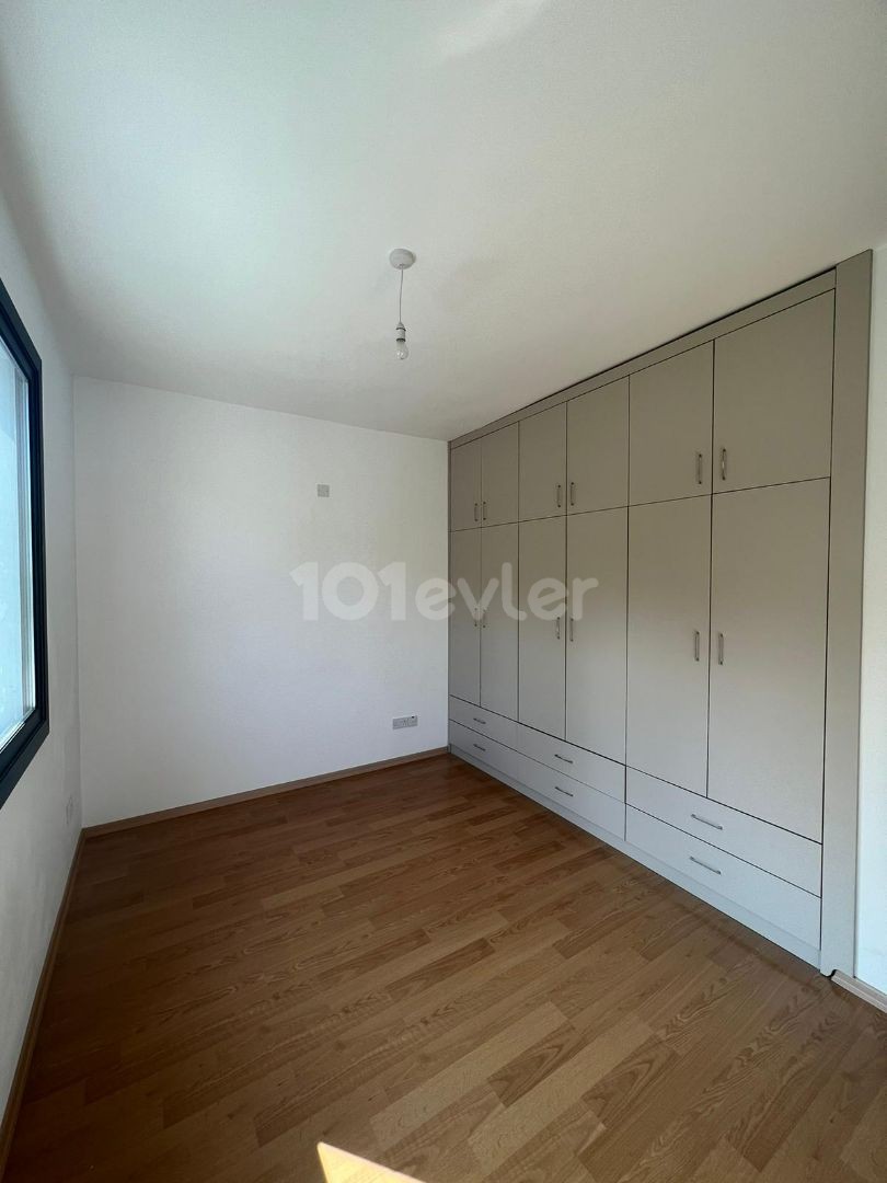 ÇATALKÖY'DE 4+1 SATILIK MODERN VİLLA 