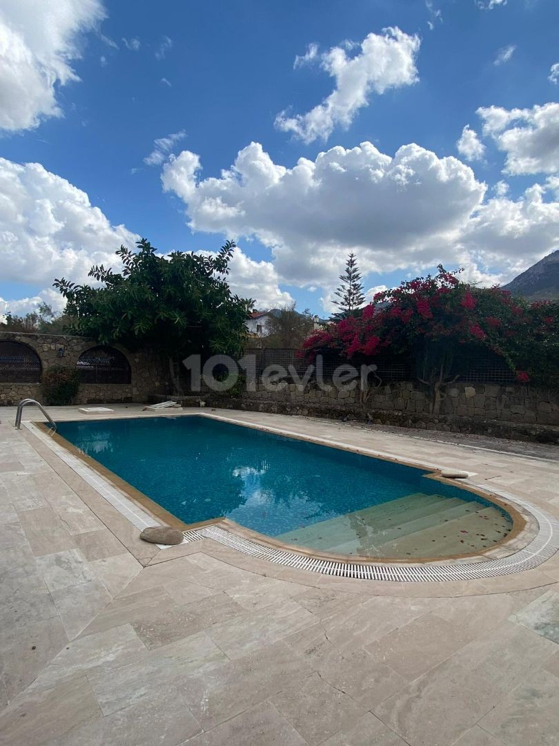 Villa To Rent in Doğanköy, Kyrenia