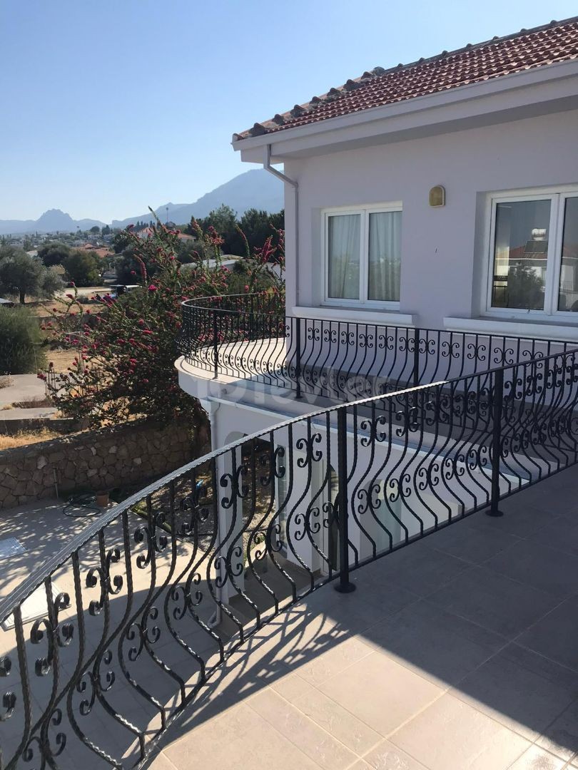 Villa To Rent in Çatalköy, Kyrenia