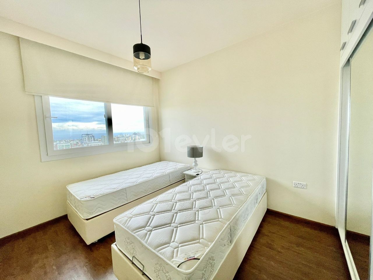 GİRNE MERKEZ'DE SATILIK 3+1 PENTHOUSE