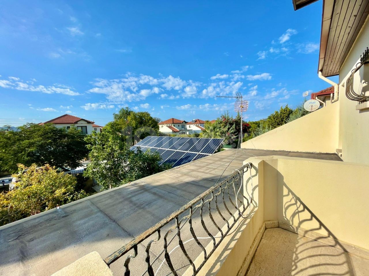 Villa with private pool within walking distance to the sea in Alsancak, Kyrenia