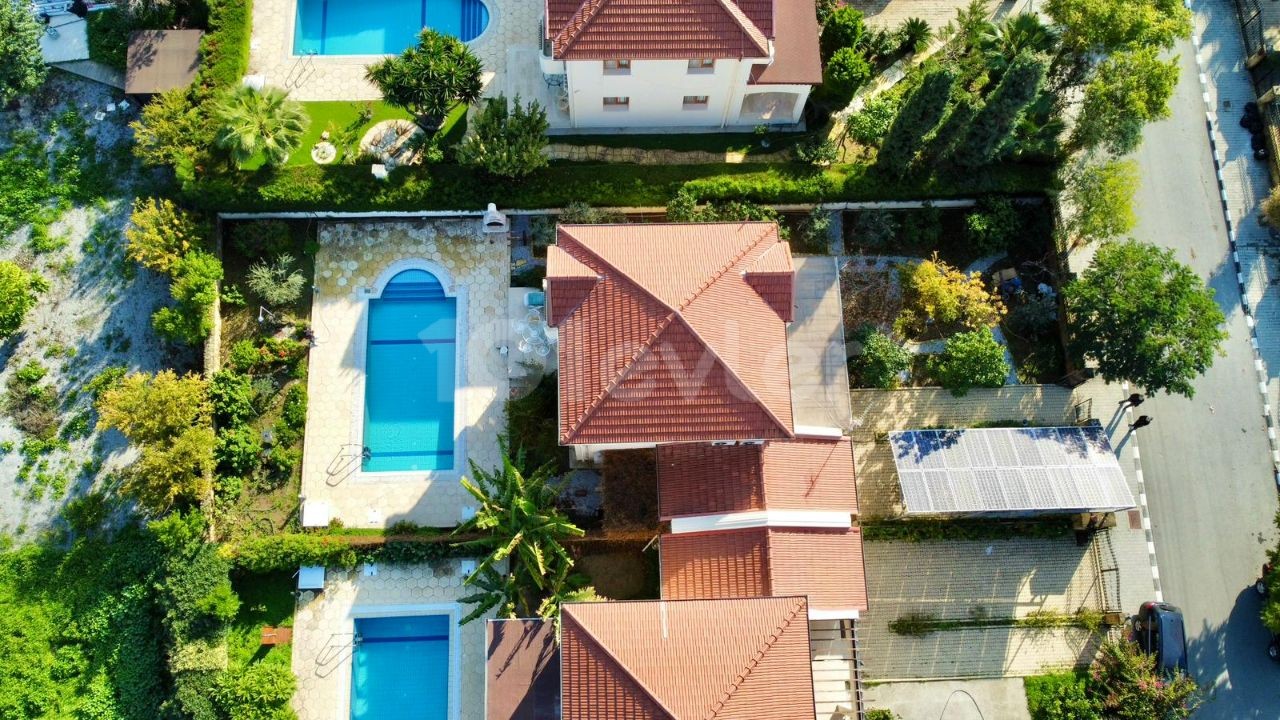 Villa mit privatem Pool in fußläufiger Entfernung zum Meer in Alsancak, Kyrenia