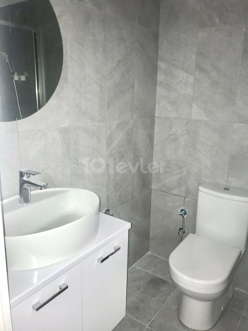 SULU ÇEMBER YAKINI SATILIK 2+1 DAİRE