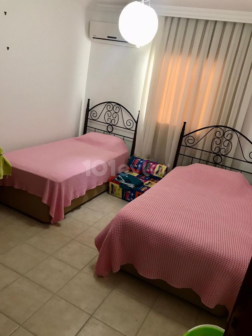 GİRNE MERKEZ PATARA SİTESİNDE 3+1 SATILIK DAİRE