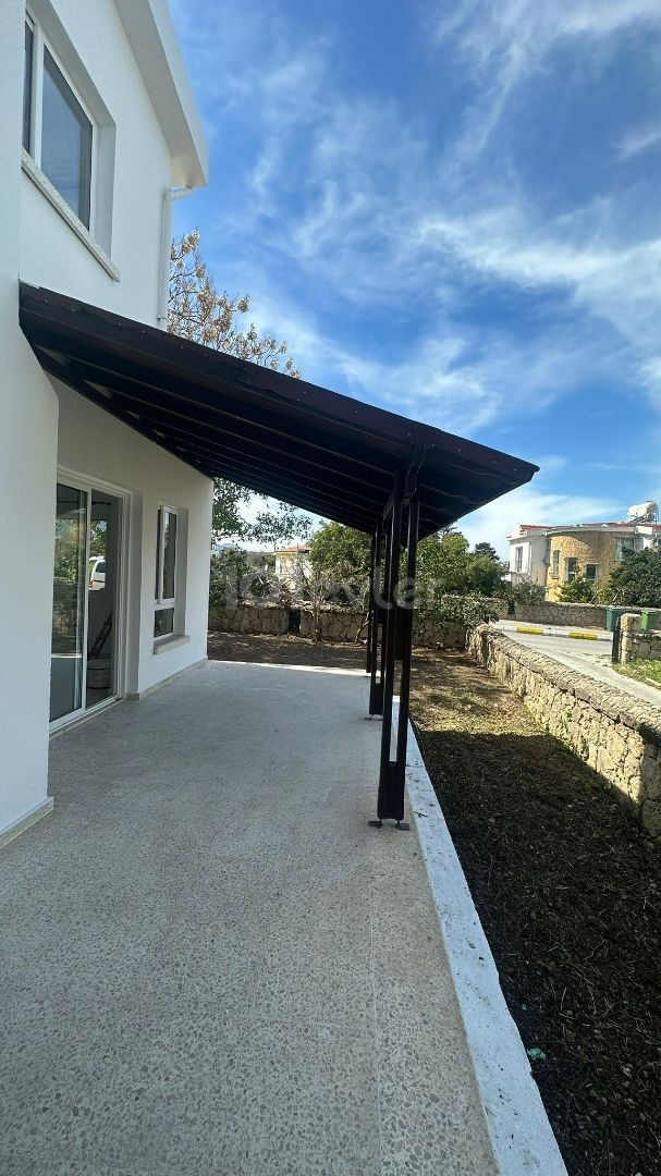 Villa To Rent in Bellapais, Kyrenia