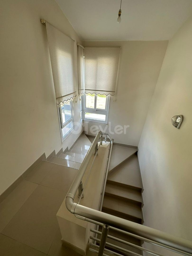 GİRNE BOĞAZKÖY 3+1 VILLA FOR SALE WITH TURK MALI POOL