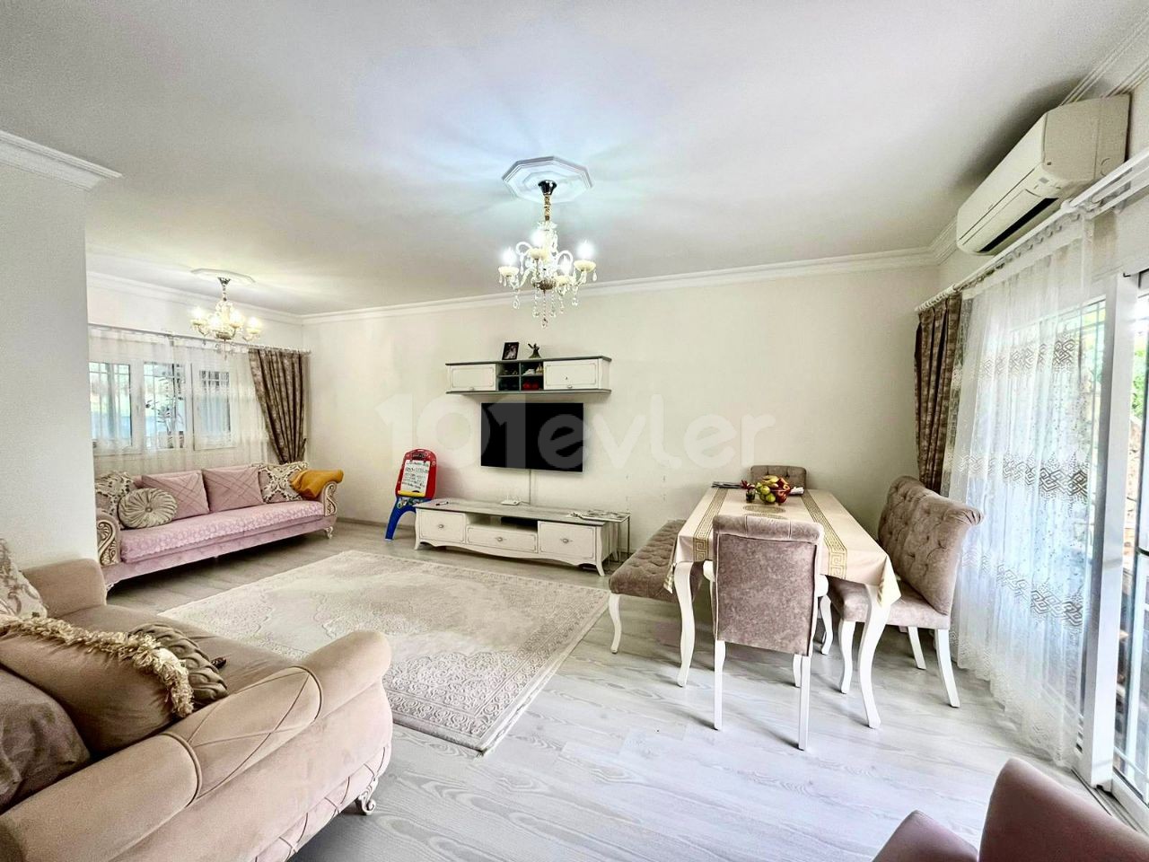 3+1 twin villa for sale within walking distance to the main road and the sea in Alsancak