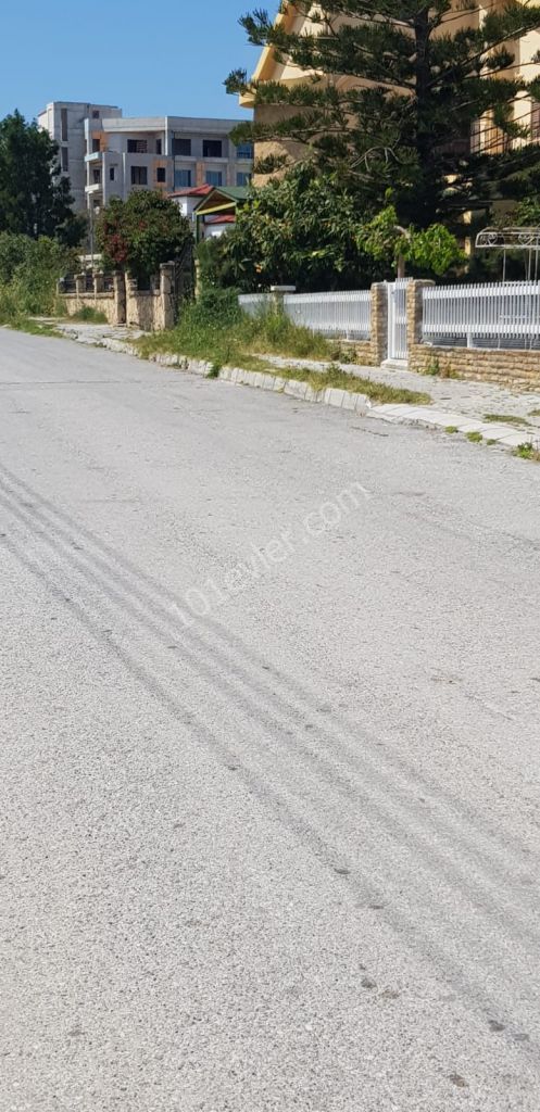 Residential Zoned Plot For Sale in Alsancak, Kyrenia