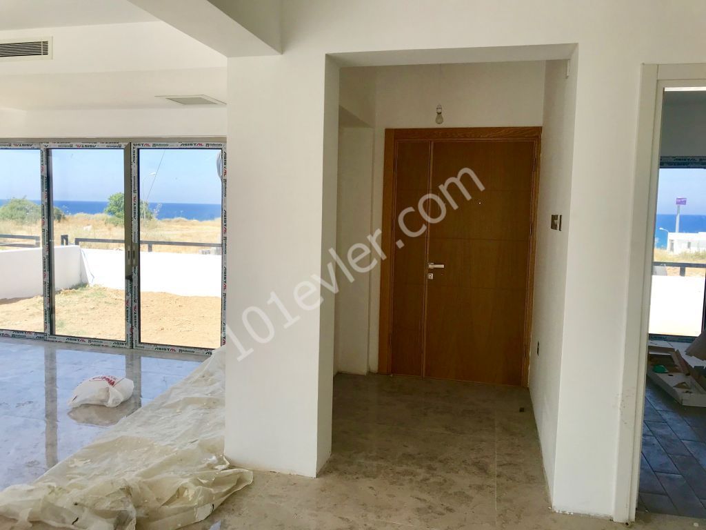 KYRENIA CATALKOY , CLOSE TO SEA, DETACHED BRAND NEW VILLA WITH POOL , 