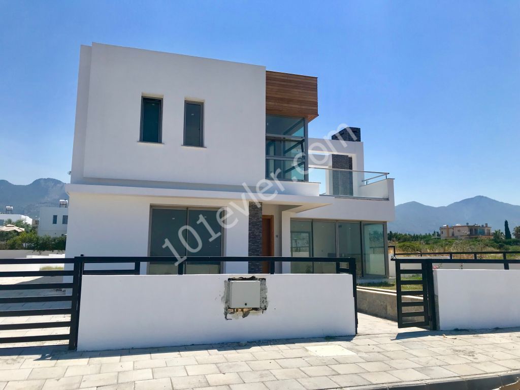 KYRENIA CATALKOY , CLOSE TO SEA, DETACHED BRAND NEW VILLA WITH POOL , 