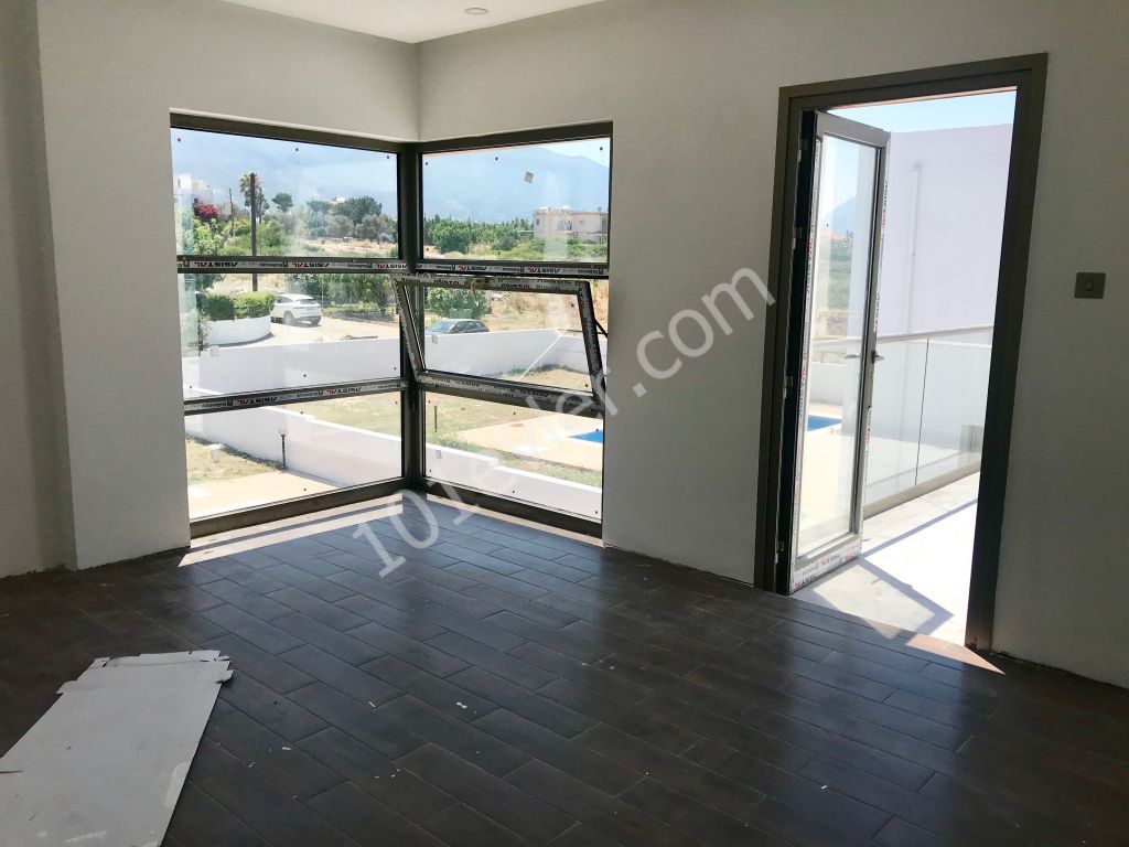 KYRENIA CATALKOY , CLOSE TO SEA, DETACHED BRAND NEW VILLA WITH POOL , 