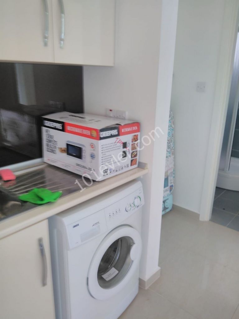 Penthouse 1bedroom flat  for rent in Kyrenia city, Alsancak  0533-829-71-29