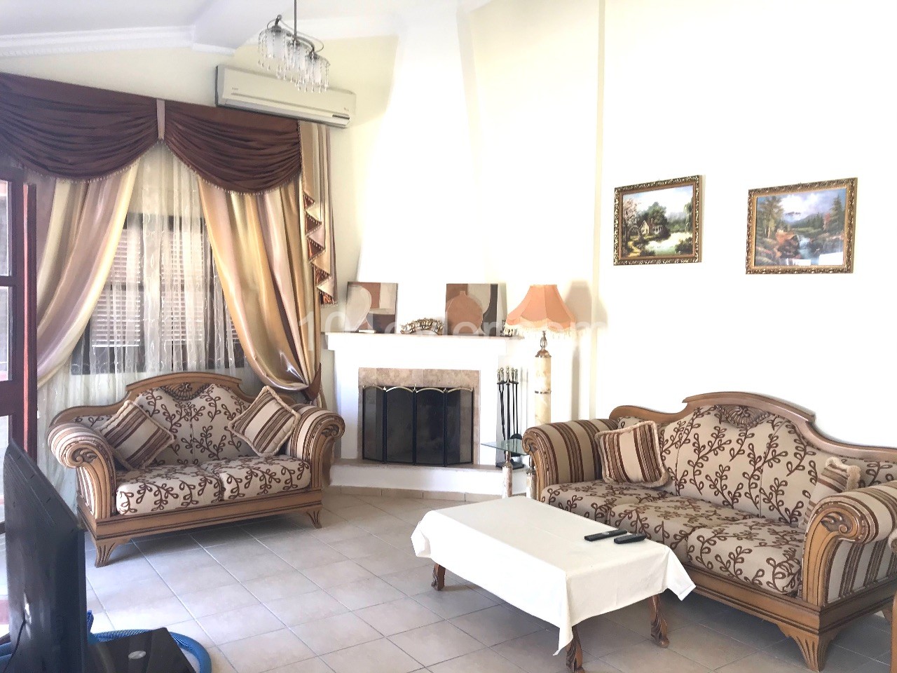 GIRNE CATALKOYDE ,MUSTAKIL  VILLA, DENIZE 100M , HAVUZLU ,3 YATAK ODALI,SHAYNA BEACH ,CORNARO BEACH CIVARI  TEL: 0542 8671000