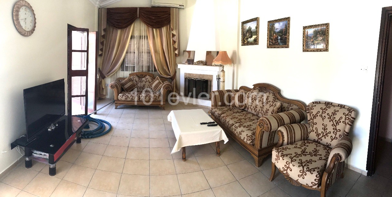 GIRNE CATALKOYDE ,MUSTAKIL  VILLA, DENIZE 100M , HAVUZLU ,3 YATAK ODALI,SHAYNA BEACH ,CORNARO BEACH CIVARI  TEL: 0542 8671000