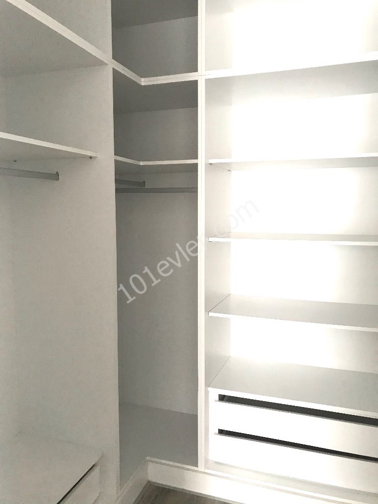 Flat To Rent in Girne Merkez, Kyrenia