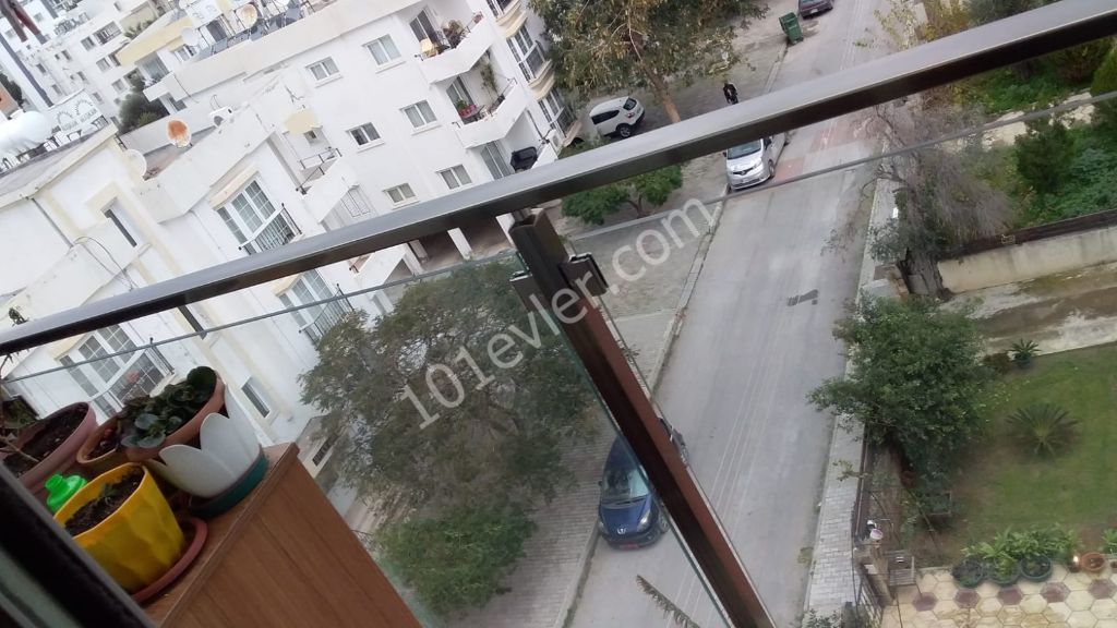 GİRNE YENİ LİMAN BÖLGESİNDE 2+1 SATILIK APARTMAN DAİRE