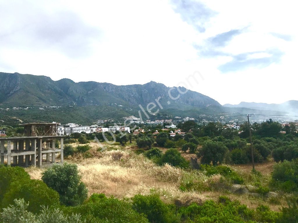 Flat For Sale in Karaoğlanoğlu, Kyrenia