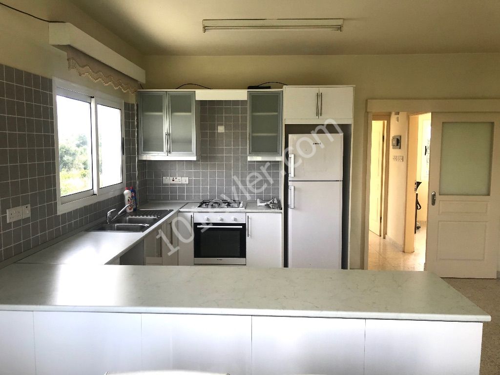 Flat For Sale in Karaoğlanoğlu, Kyrenia