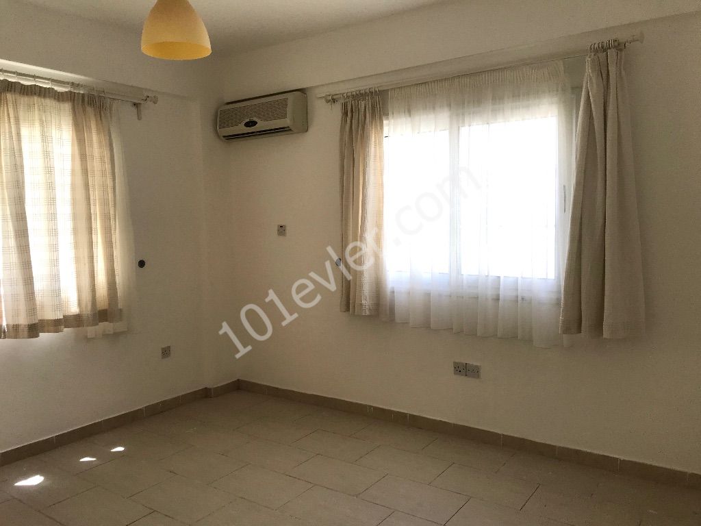 Flat For Sale in Girne Merkez, Kyrenia