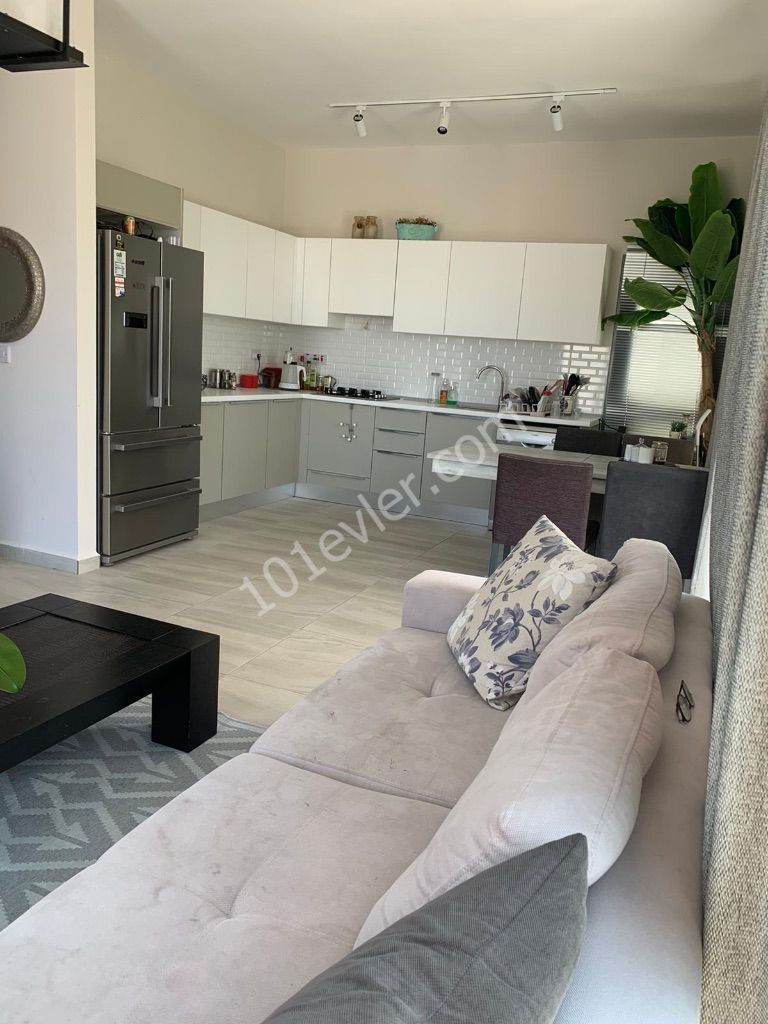 GIRNE ALSANCAKTA, CYPRUS TOWNHOUSES,SPACIOUS AND MODERN 2+1, PRIVATE GARDEN, ESCAPE BEACH 200M, SHARED POOL, VERY PRIVATE SITE WITH CLEAN AND WELL-MAINTAINED, CAFE ** 