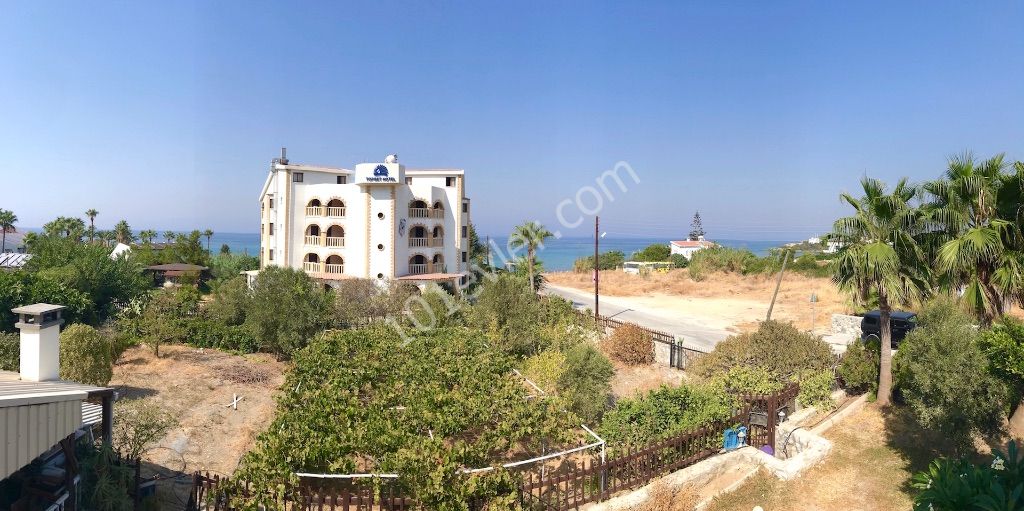 GIRNE-KARAOGLANOGLU, am Meer, 400 M2 , VILLA mit 5 Schlafzimmern, 1600 M2 Grundstück TEL: 0542 8671000 ** 